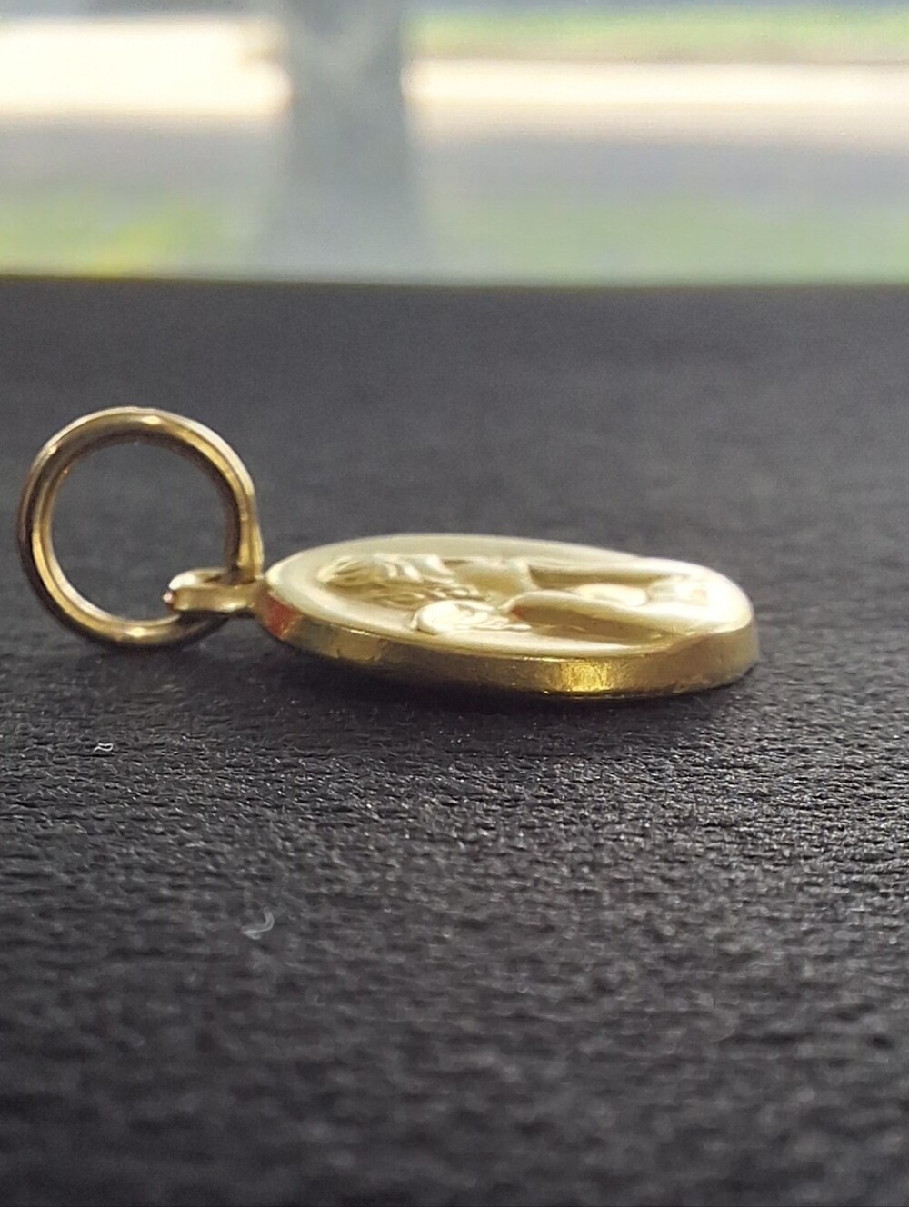 Vintage 14K Gold Cherub Angel Charm Pendant Guardian Angel Keepsake Double Sided - Picture 8 of 9